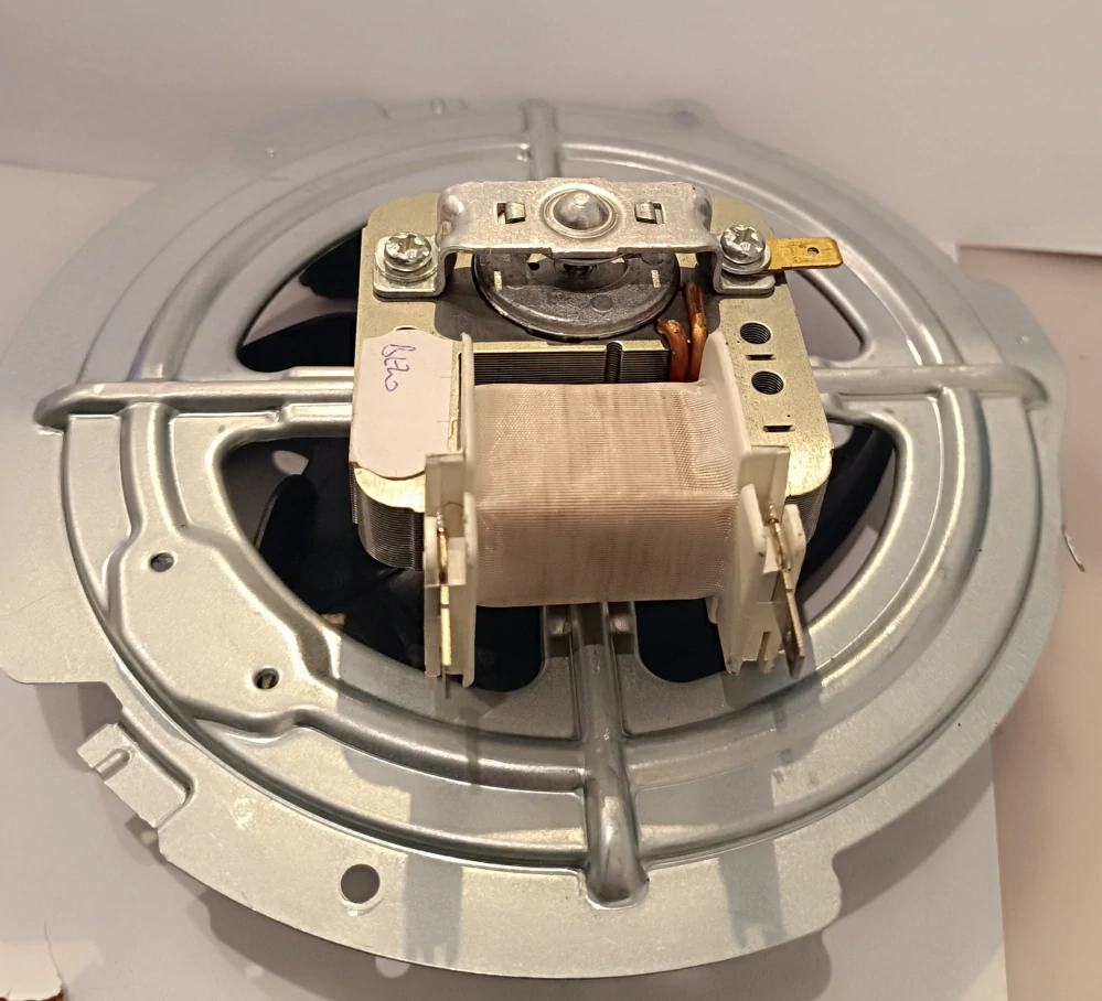 Chladiaci ventilator do rury BEKO