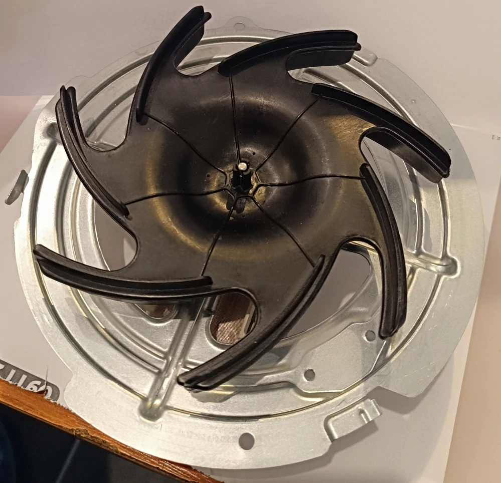 Chladiaci ventilator do rury BEKO
