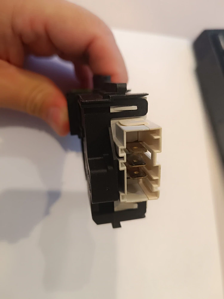 Zámok na práčku ELECTROLUX